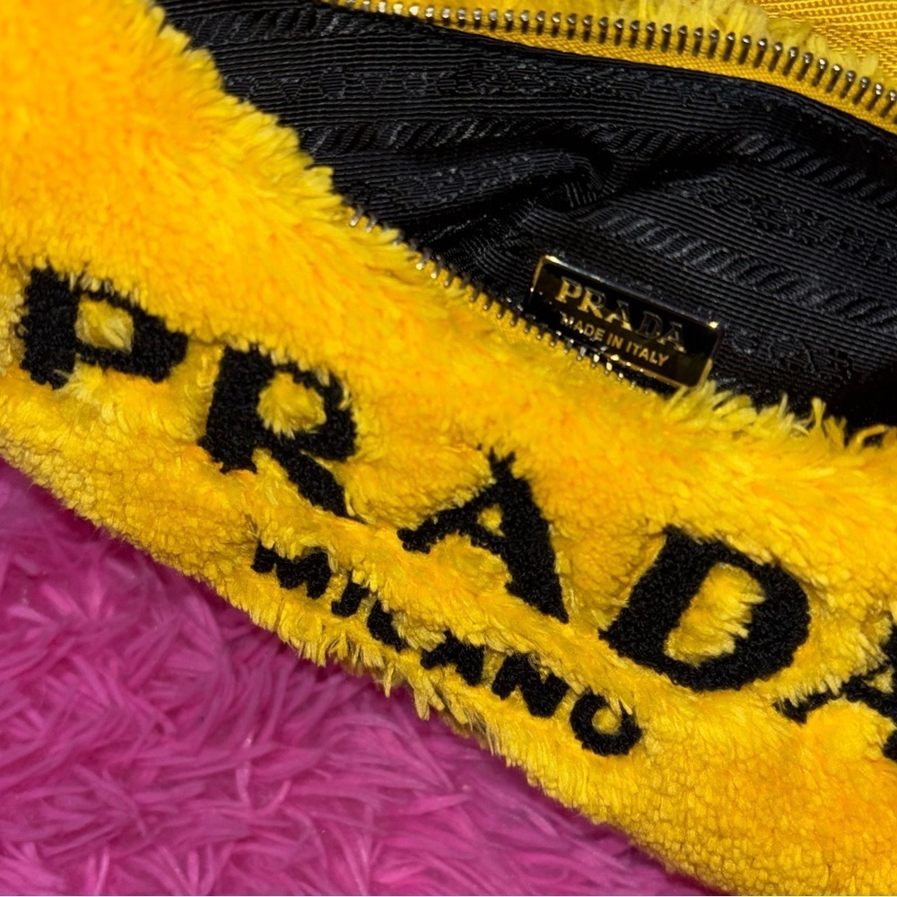 Prada Re-Edition 2000 Yellow Terry Cloth Bag - Picture 2 of 4